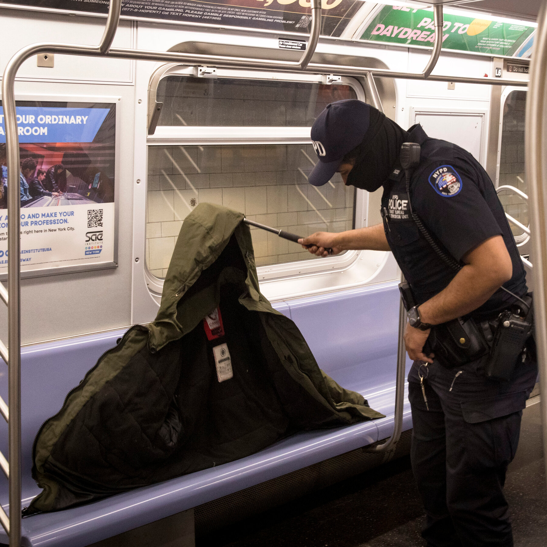 An N.Y.P.D. Manhunt Caught a Subway Shooter. This Time, It’s Different.