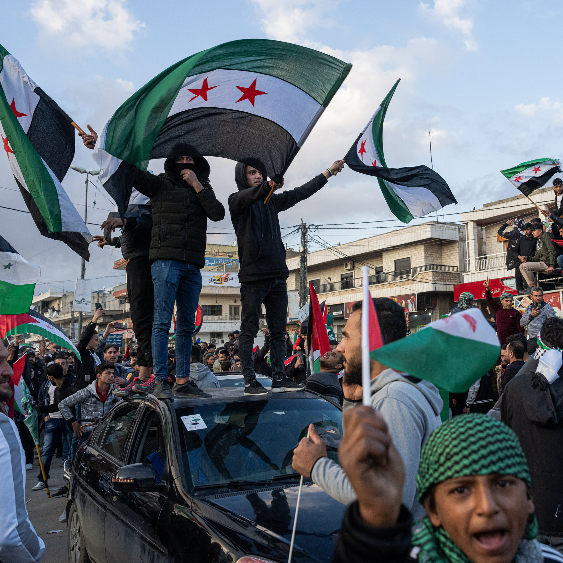 As Assad’s Dictatorship in Syria Ends, New Risks for the Middle East Are Huge