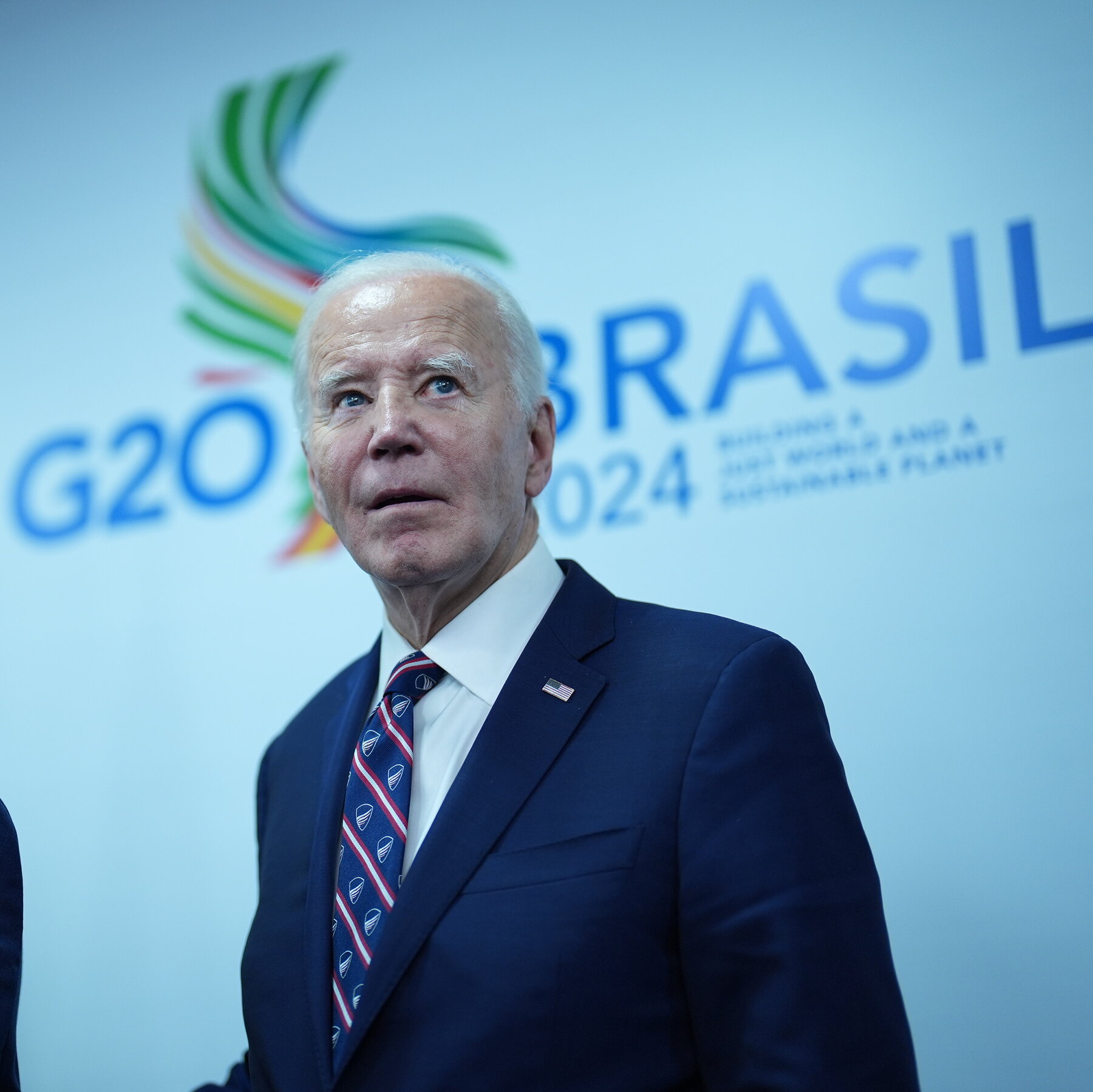 Biden Fades Out of the Picture in Talks With World Leaders