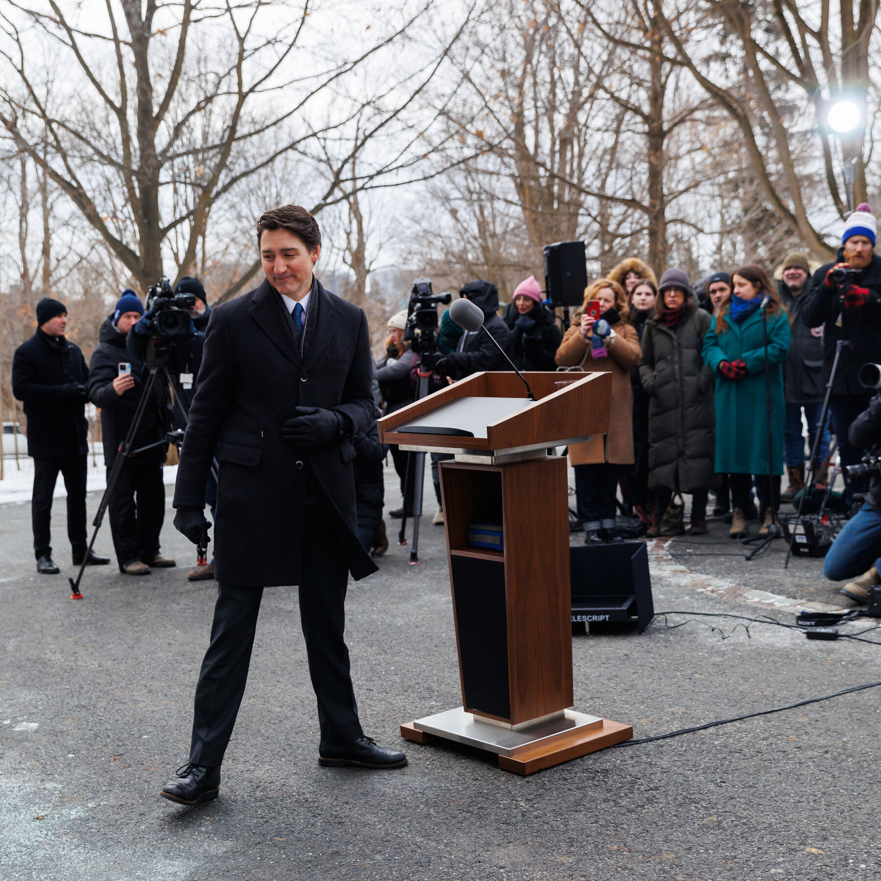 Canada Live Updates: Trudeau Is Stepping Down as Party Leader and Prime Minister