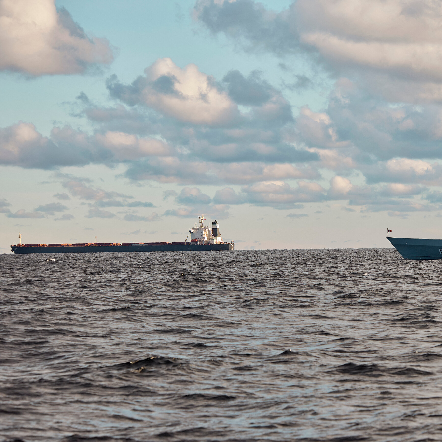 E.U. Vessels Surround Anchored Chinese Ship After Cables Are Severed in Baltic Sea