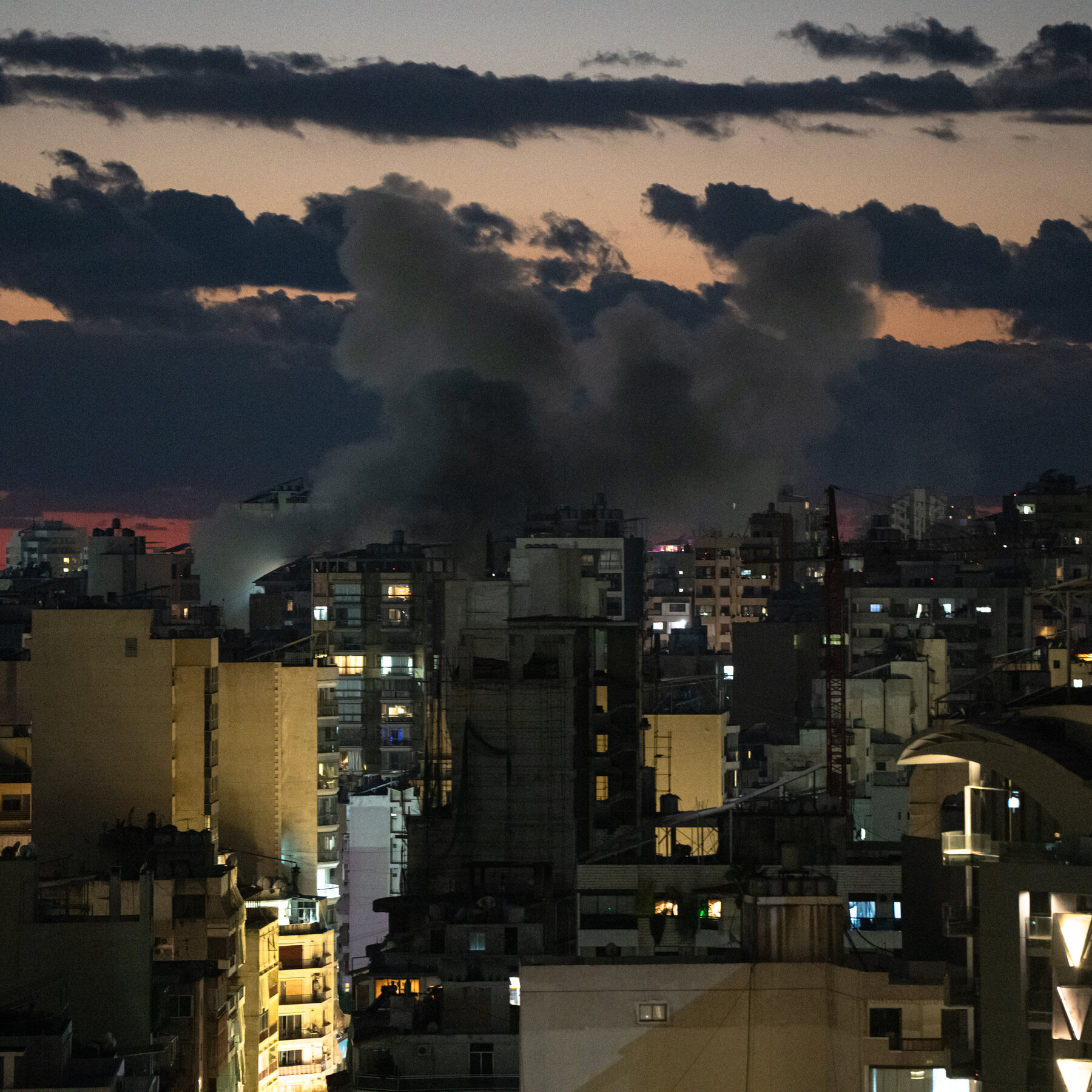 Intense Israeli Airstrikes Send People Fleeing Beirut in Panic