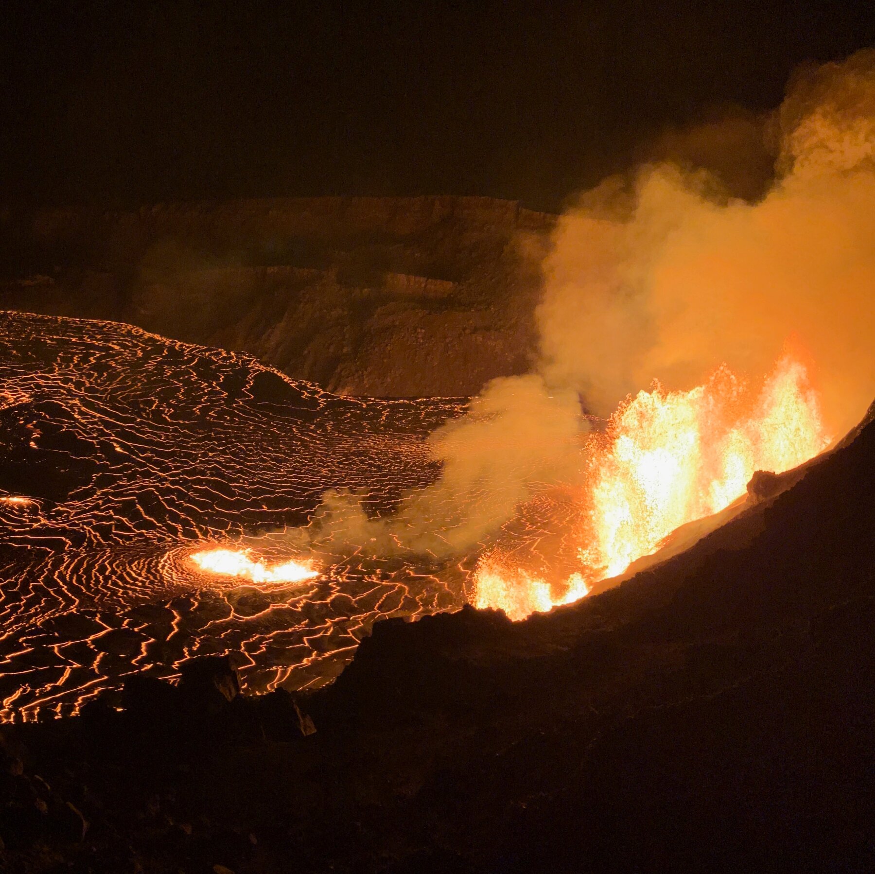 Kilauea Volcano Erupts on Hawaii’s Big Island