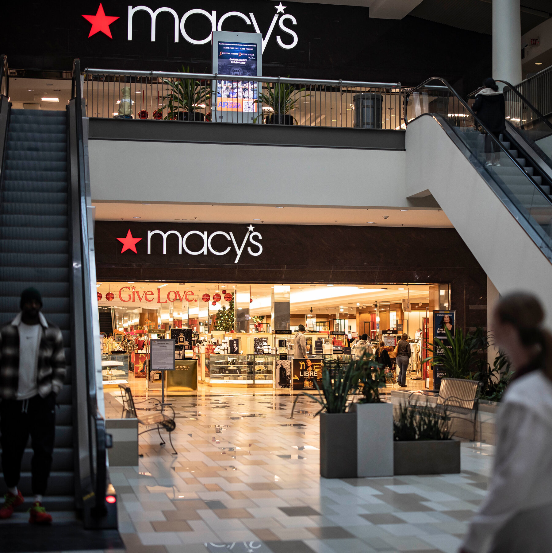 Macy’s Earnings Report Details Multimillion-Dollar Accounting Error