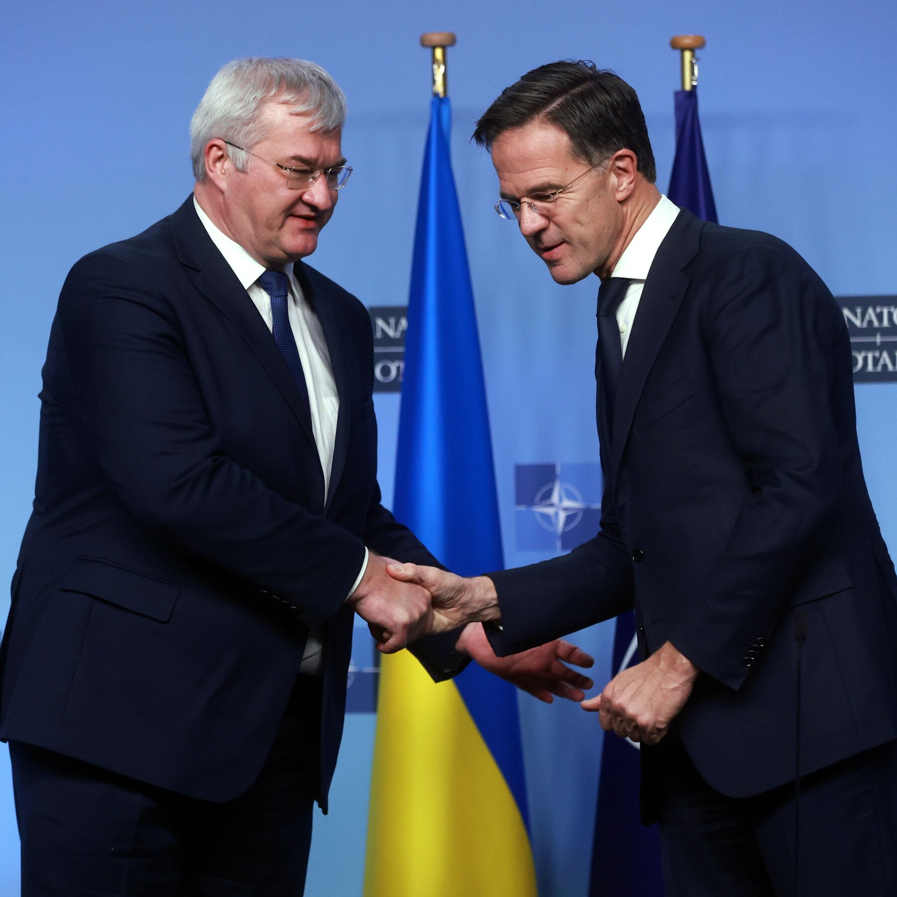 NATO Chief Urges More Weapons for Ukraine Ahead of Any Peace Talks