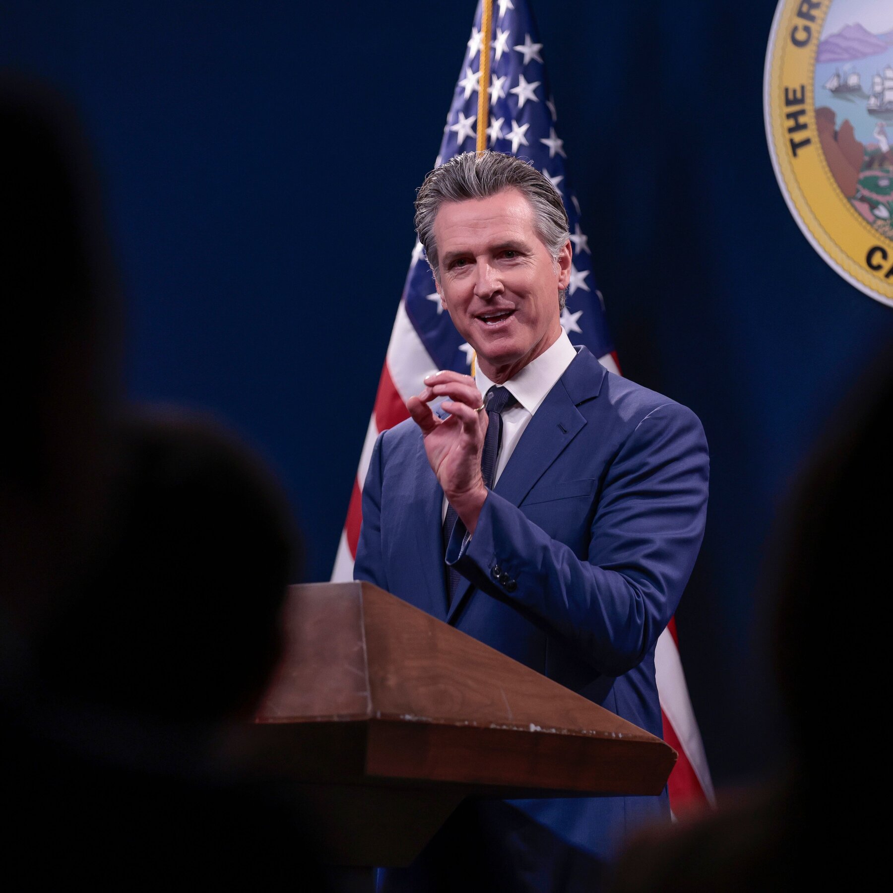 Newsom Calls for Ban on Smartphone Use in California Schools