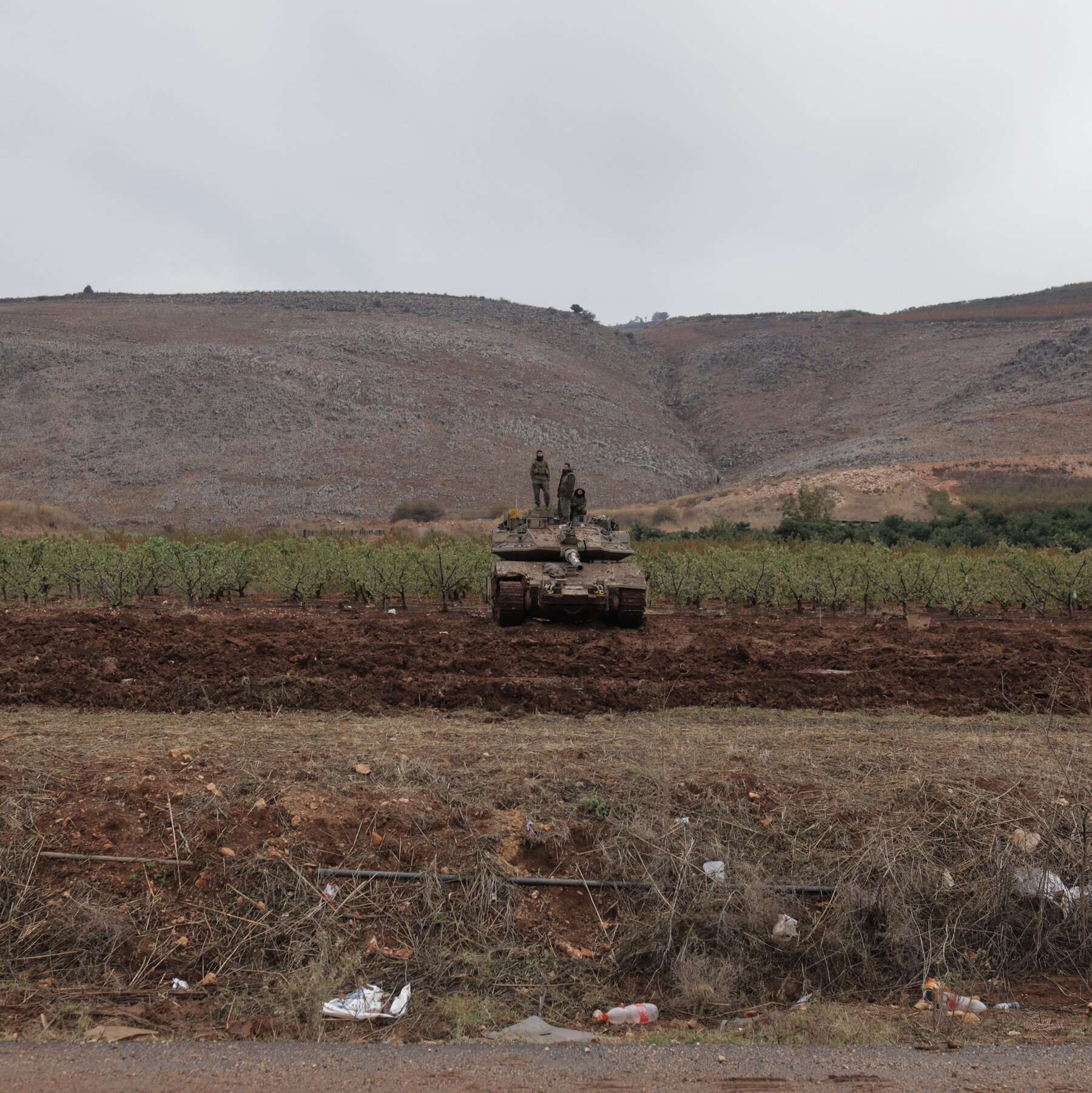 Northern Israel Somber as a Few Soldiers and Residents Trickle Through