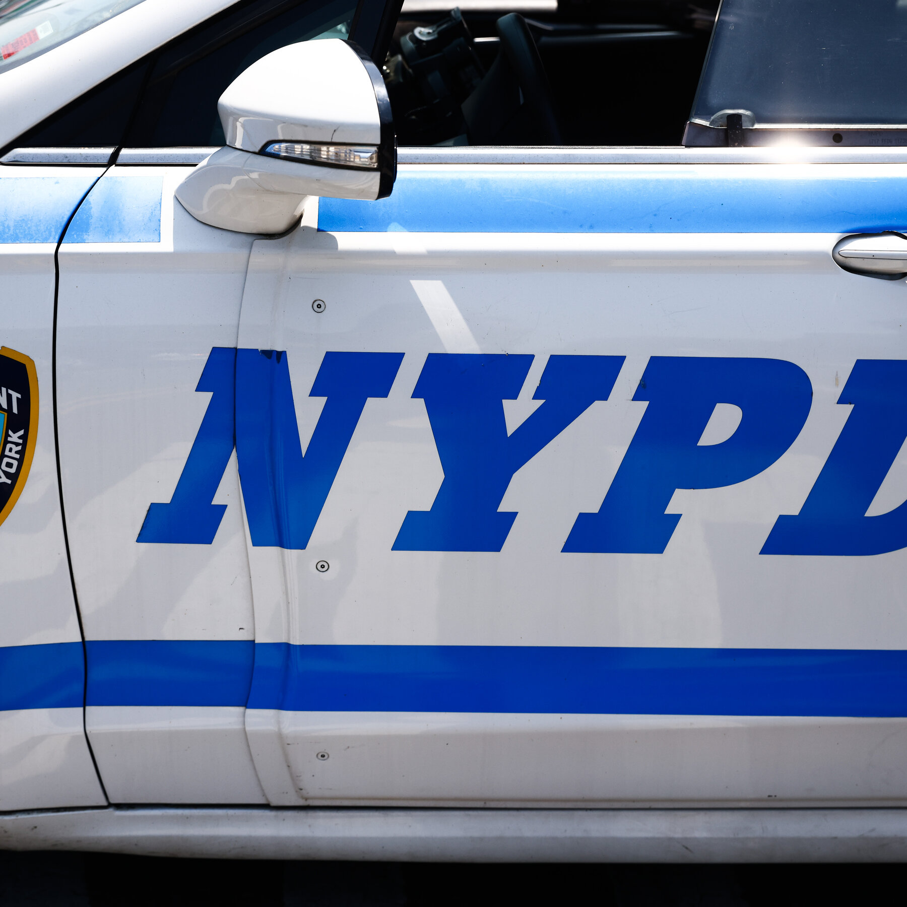 N.Y.P.D. Detective Is Charged With Making ‘Ghost Guns’