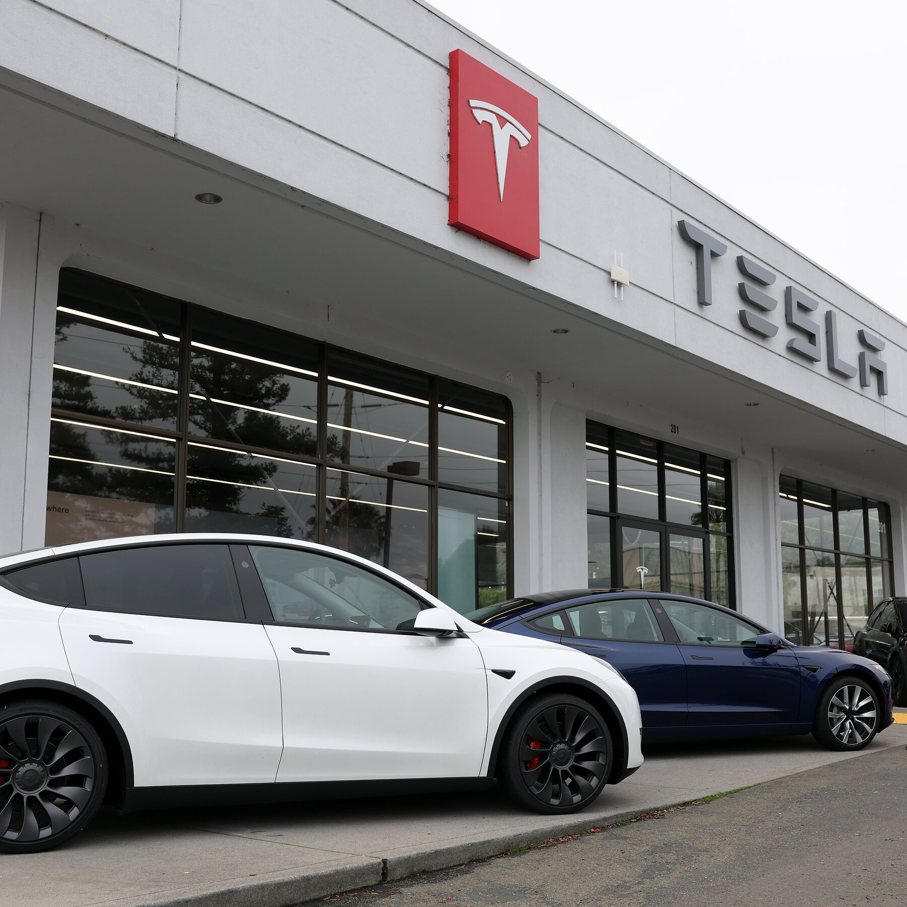 Tesla Is Again Showing Signs It Wants to Sell Cars in India